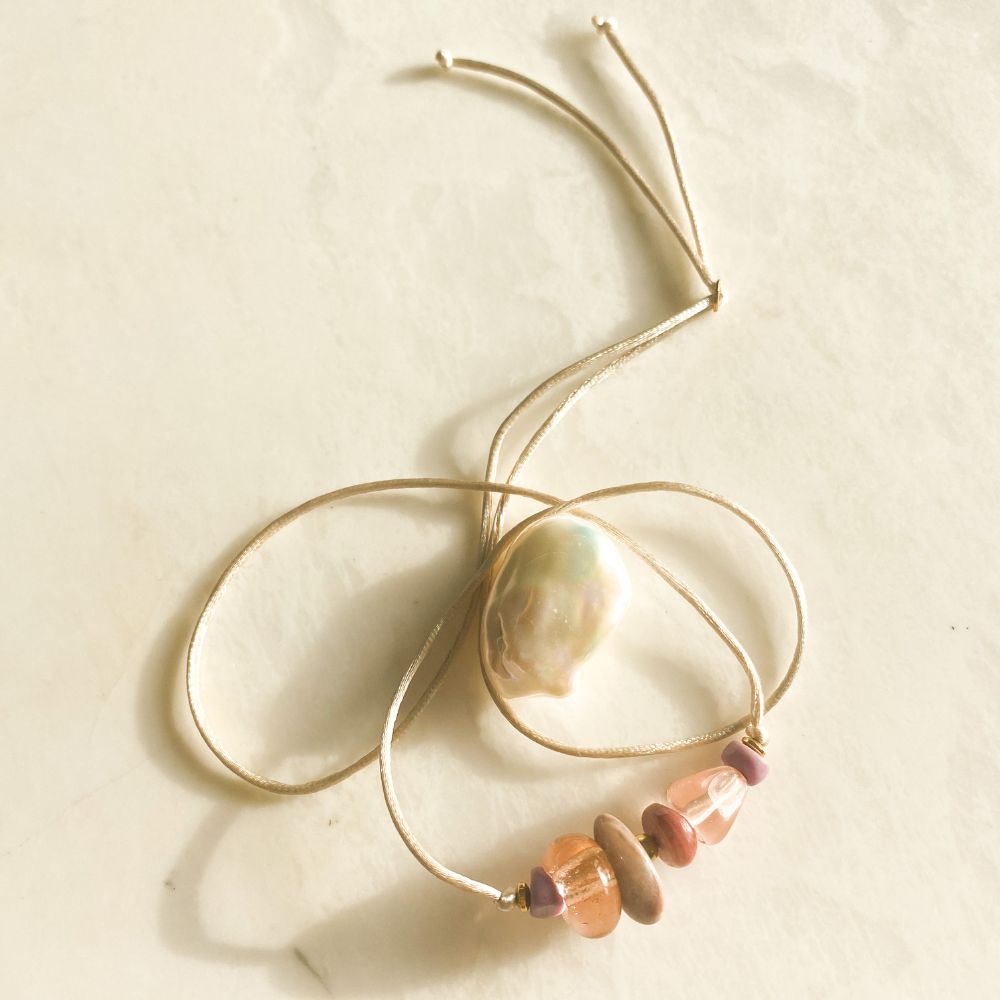 Divine Gift Pink Opal Phosphosiderite Bracelet
