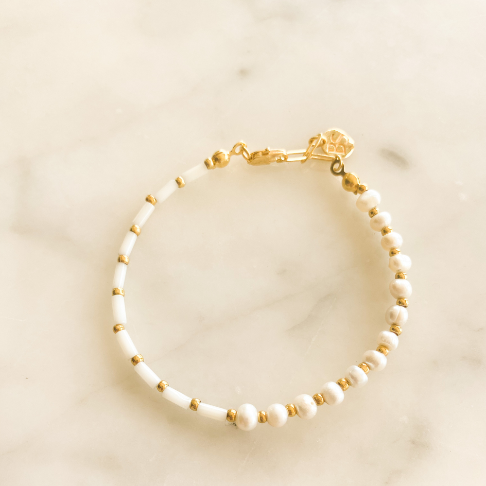 Simone Natural Pearl Coral Bracelet