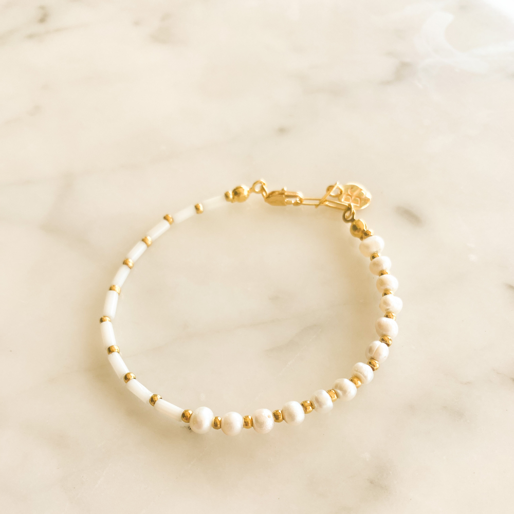 Simone Natural Pearl Coral Bracelet