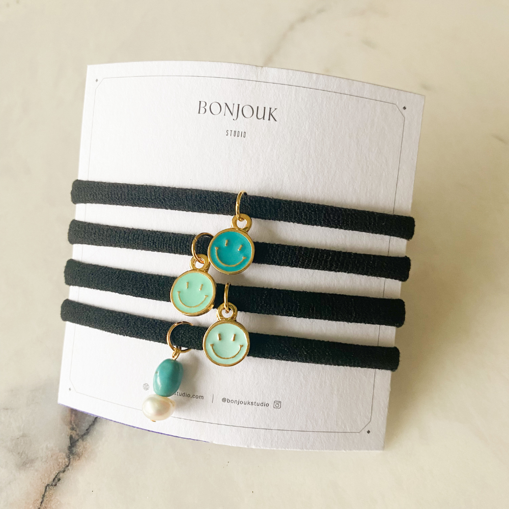 Smile in Turquoise Toka Seti