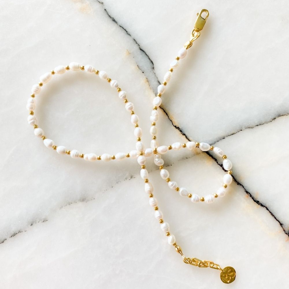 Aarin Delicate Pearl & Silver Necklace