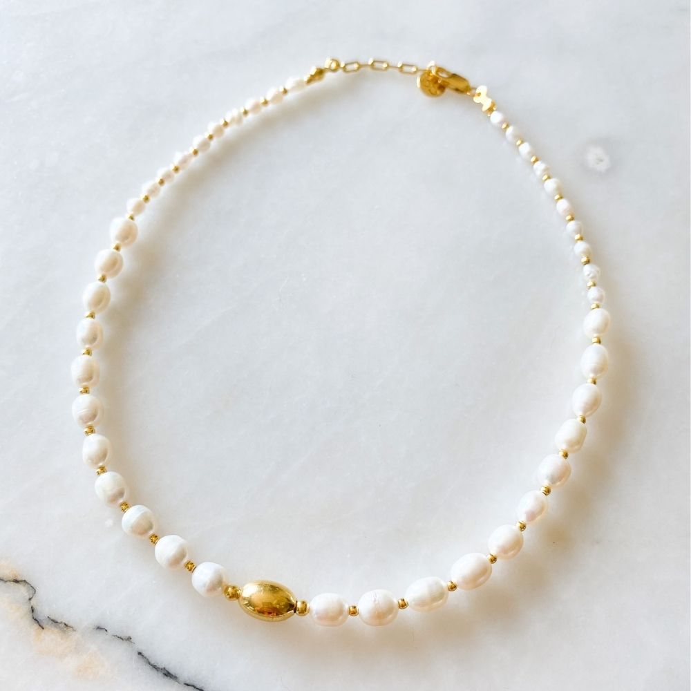 Aarin Statement Pearl & Silver Necklace
