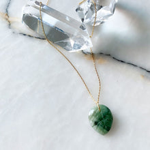 Load image into Gallery viewer, Anika Emerald Stone Silver Chain Necklace