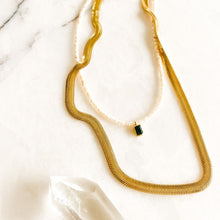 Load image into Gallery viewer, Bold Serpent Silver Chain Necklace
