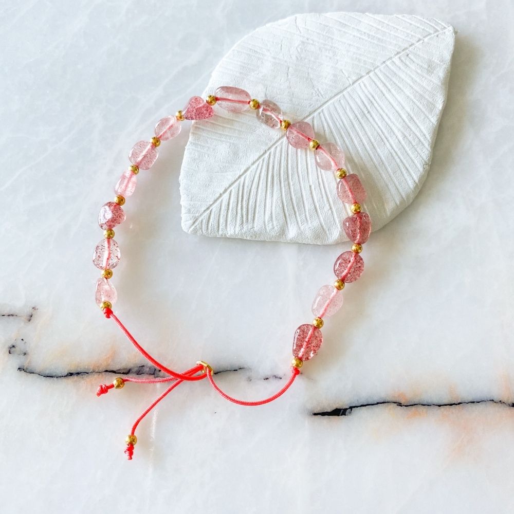 Gili Strawberry Quartz Anklet