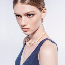 Load image into Gallery viewer, Aarin Statement Pearl &amp; Silver Necklace