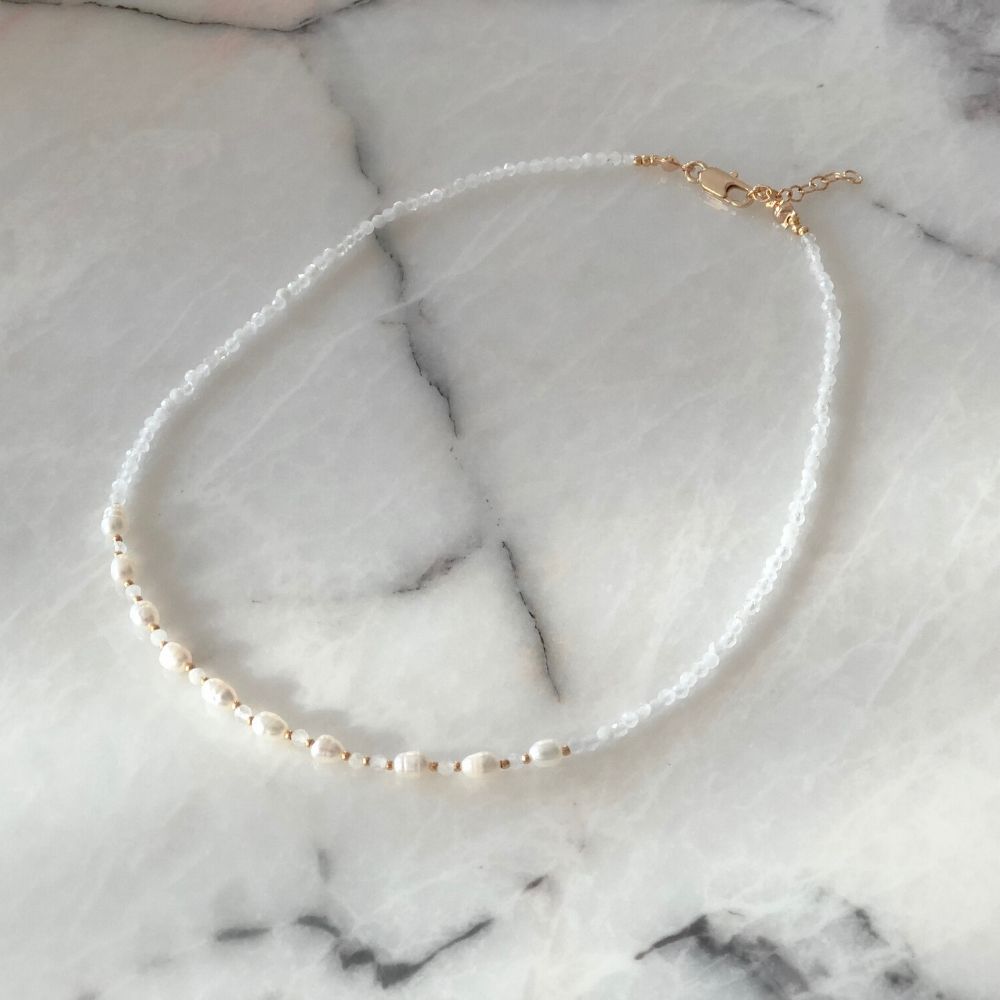 Marilyn Natural Pearl Moonstone Necklace