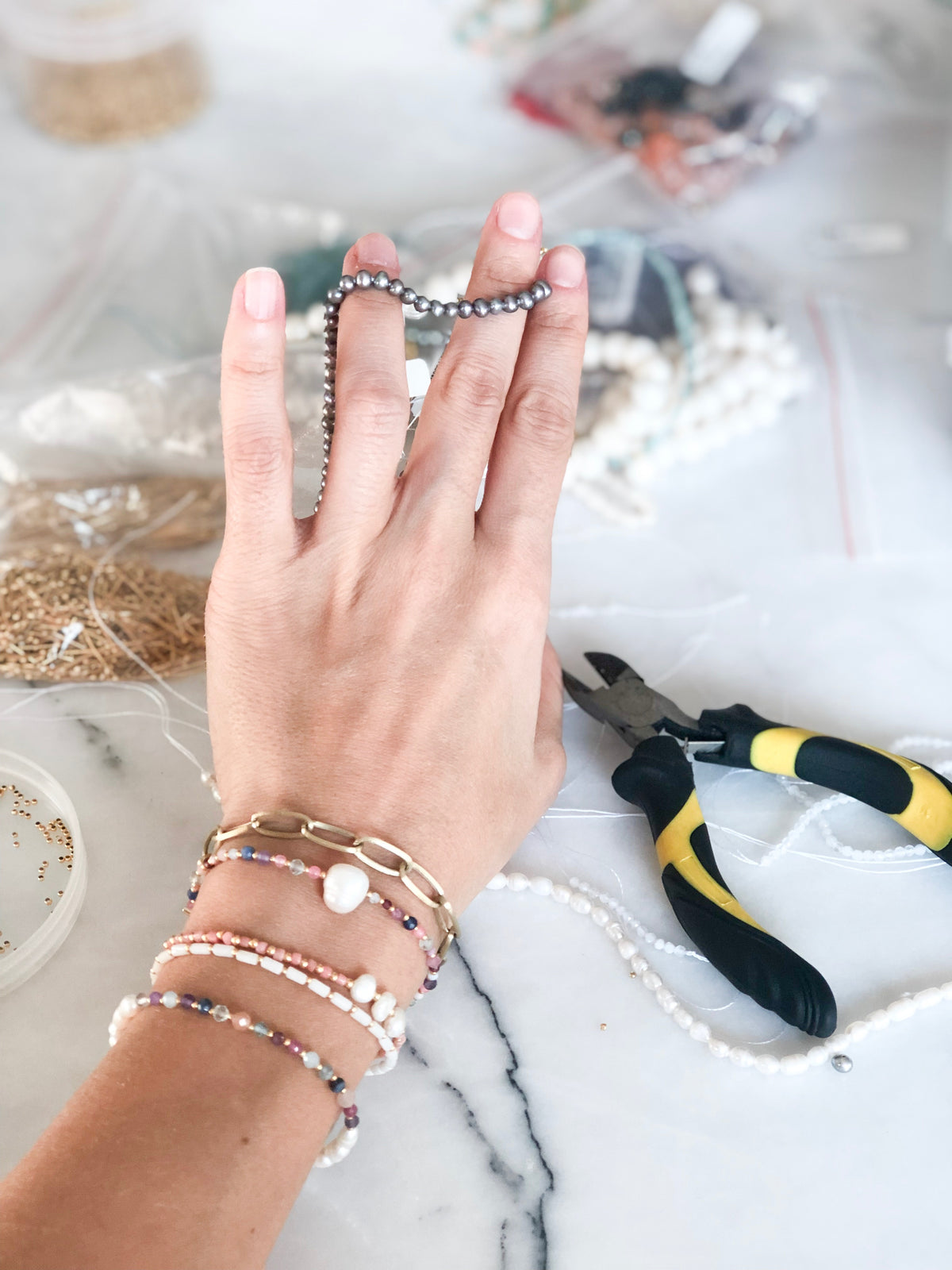Callie Baroque Pearl White Coral Bracelet