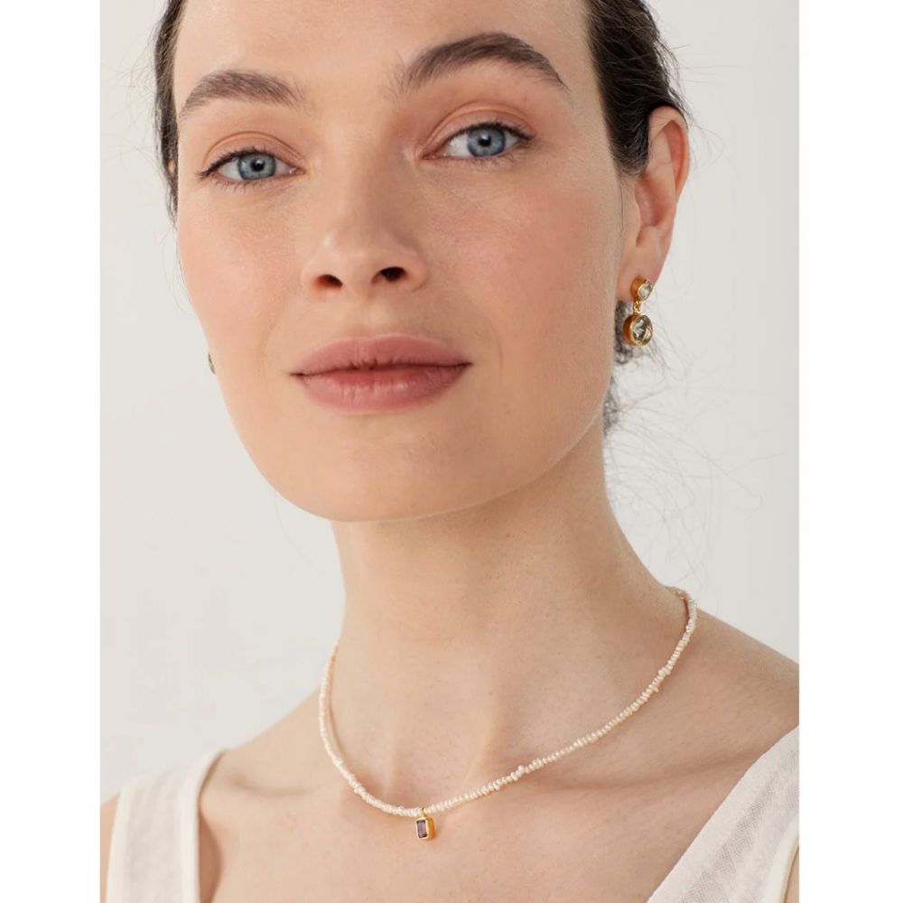 Una Rectangular Amethyst Charm Pearl Necklace