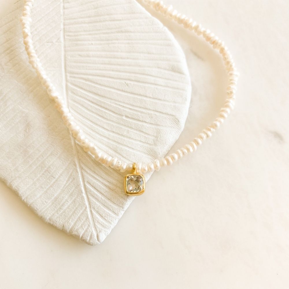 Una Square Topaz Charm Pearl Necklace