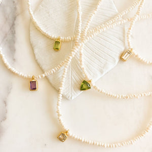 Una Rectangular Ametist Charm İnci Kolye