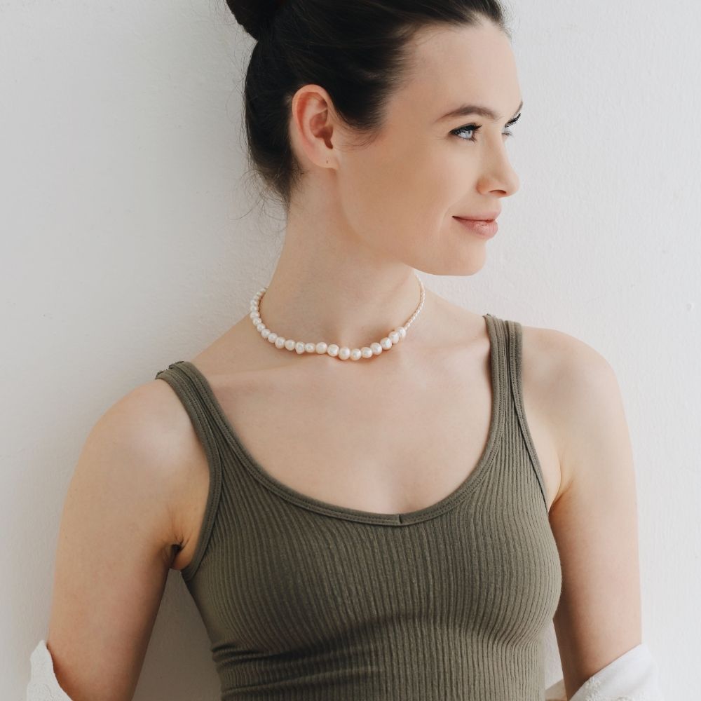 Bella Pearl Necklace
