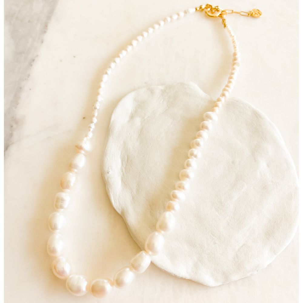 Bella Pearl Necklace