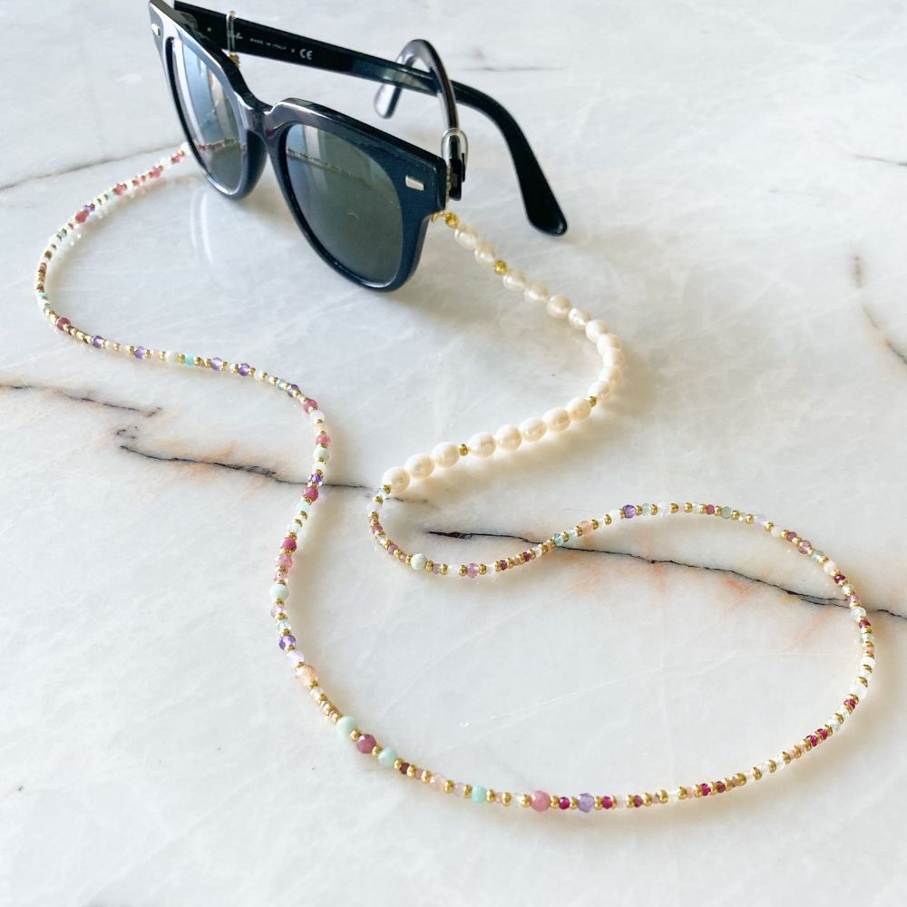 Isabelle Pearl & Natural Stone Glasses Chain